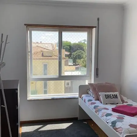 Apartamento Encantador Com Lareira Para Ate 5 Hosp Lejlighed Queluz